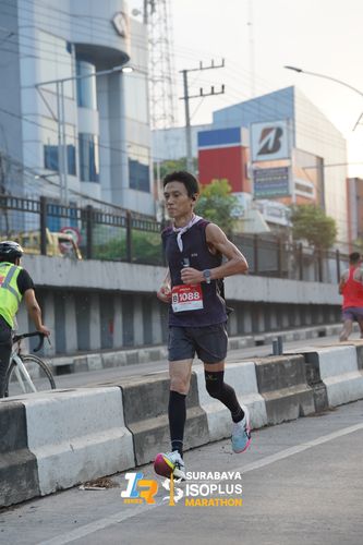 Race photo from SURABAYA ISOPLUS MARATHON 2025