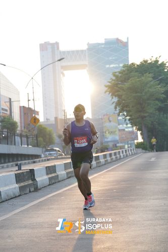 Race photo from SURABAYA ISOPLUS MARATHON 2025