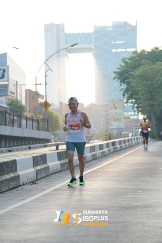 Race photo from SURABAYA ISOPLUS MARATHON 2025