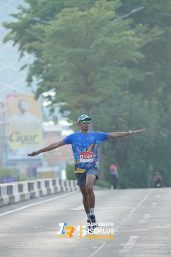 Race photo from SURABAYA ISOPLUS MARATHON 2025