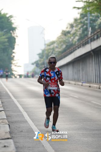 Race photo from SURABAYA ISOPLUS MARATHON 2025