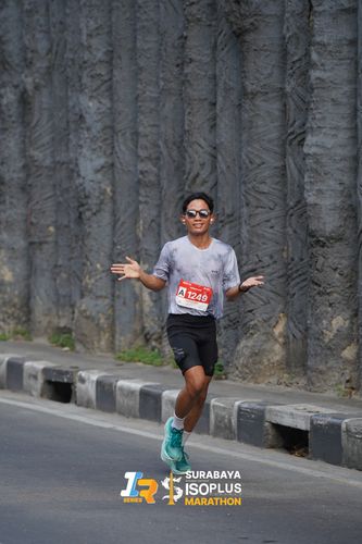 Race photo from SURABAYA ISOPLUS MARATHON 2025