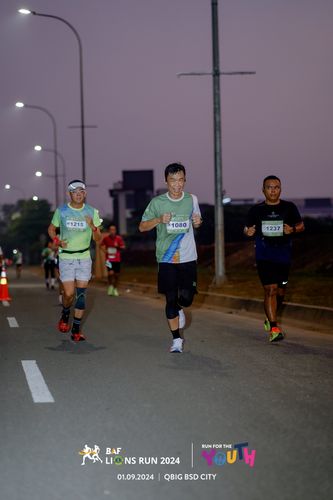 Race photo from BAF LIONS RUN 2024