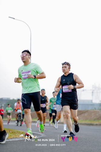 Race photo from BAF LIONS RUN 2024