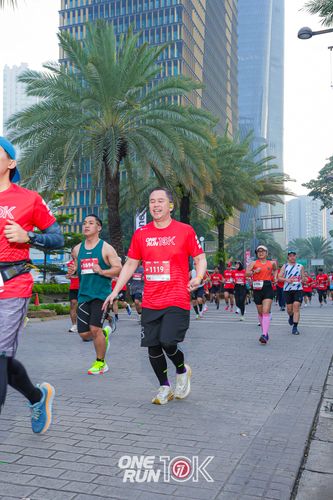 Race photo from ONE RUN 10K 2025