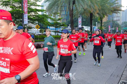 Race photo from ONE RUN 10K 2025