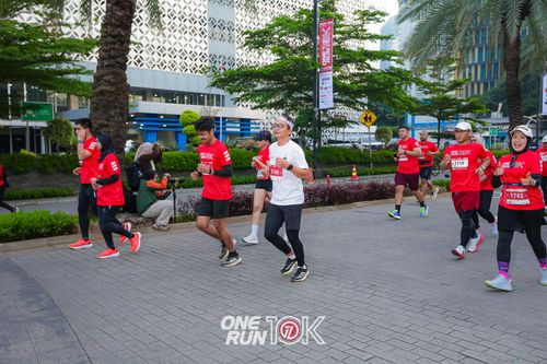 Race photo from ONE RUN 10K 2025