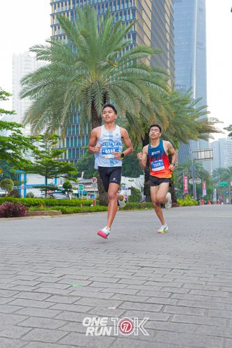 Race photo from ONE RUN 10K 2025