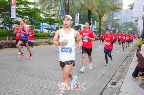 Race photo from ONE RUN 10K 2025