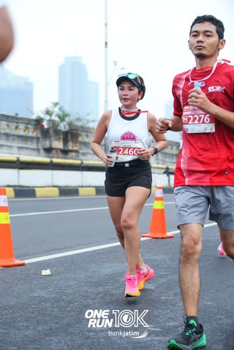 Race photo from ONE RUN 10 K