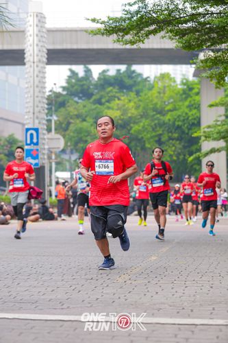Race photo from ONE RUN 10K 2025