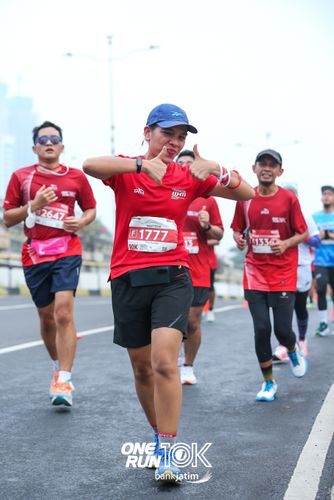Race photo from ONE RUN 10 K