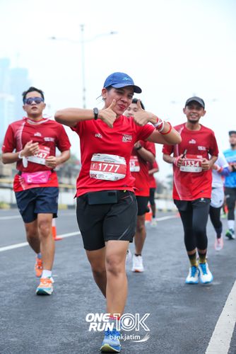 Race photo from ONE RUN 10 K
