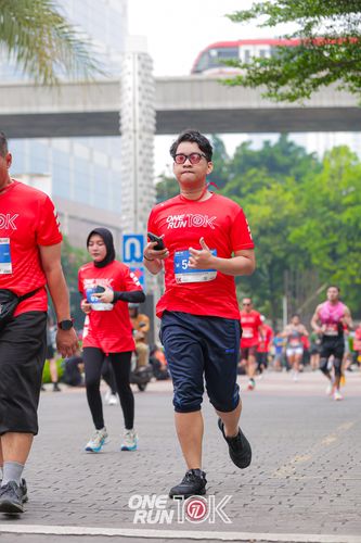 Race photo from ONE RUN 10K 2025