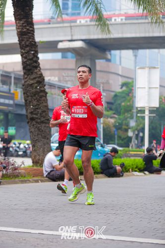 Race photo from ONE RUN 10K 2025