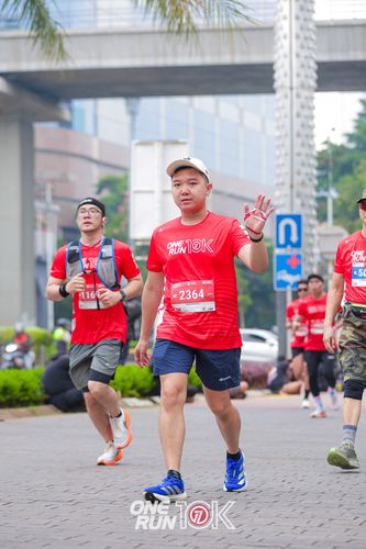 Race photo from ONE RUN 10K 2025