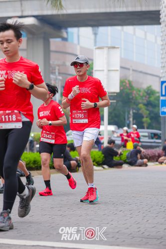 Race photo from ONE RUN 10K 2025