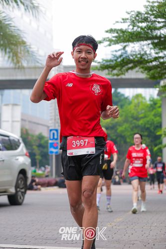 Race photo from ONE RUN 10K 2025