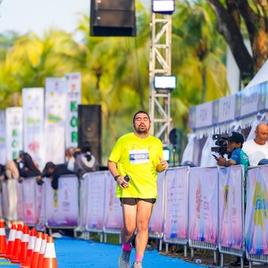 Race photo from BOGORUN 2026