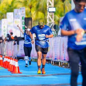 Race photo from BOGORUN 2026