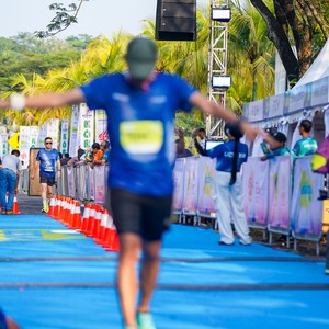 Race photo from BOGORUN 2026