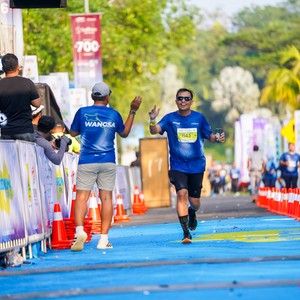 Race photo from BOGORUN 2026