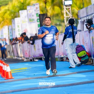 Race photo from BOGORUN 2026