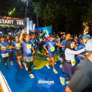 Race photo from BOGORUN 2026