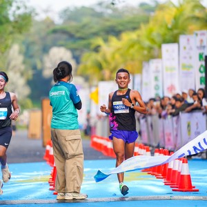 Race photo from BOGORUN 2026