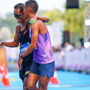 Race photo from BOGORUN 2026