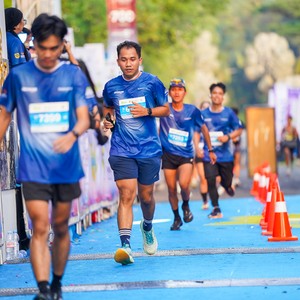 Race photo from BOGORUN 2026