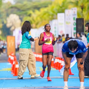 Race photo from BOGORUN 2026