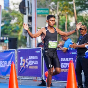 Race photo from SURABAYA ISOPLUS MARATHON 2026