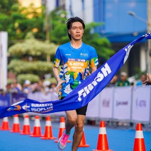 Race photo from SURABAYA ISOPLUS MARATHON 2026
