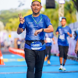 Race photo from BOGORUN 2026