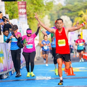 Race photo from BOGORUN 2026