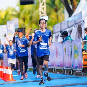 Race photo from BOGORUN 2026