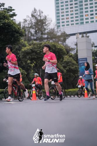 Race photo from Smartfren Run 2024