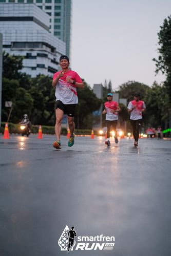 Race photo from Smartfren Run 2024