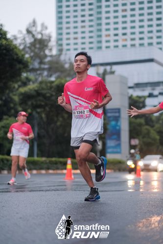 Race photo from Smartfren Run 2024
