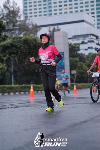 Race photo from Smartfren Run 2024