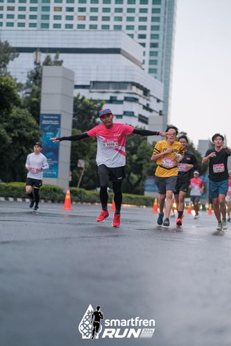 Race photo from Smartfren Run 2024