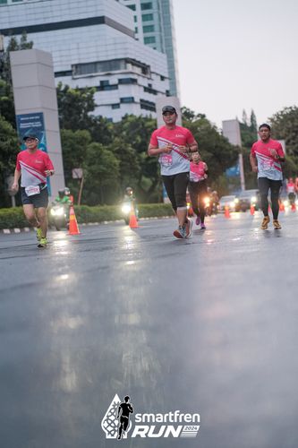 Race photo from Smartfren Run 2024