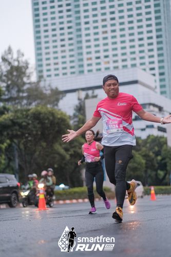 Race photo from Smartfren Run 2024