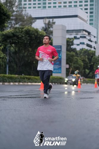 Race photo from Smartfren Run 2024