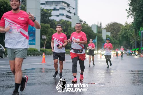 Race photo from Smartfren Run 2024