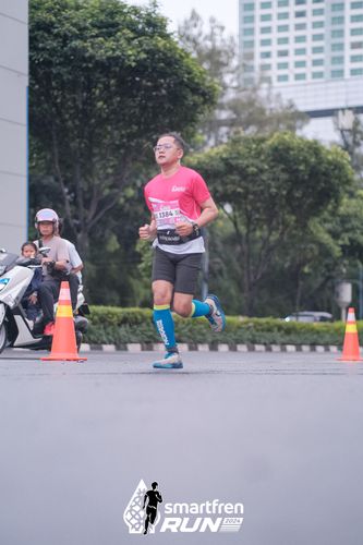 Race photo from Smartfren Run 2024