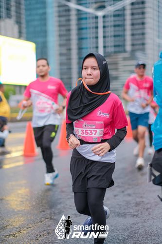 Race photo from Smartfren Run 2024