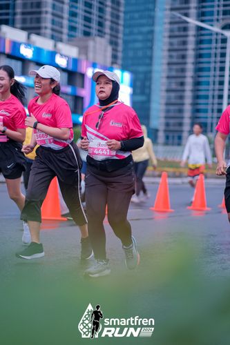 Race photo from Smartfren Run 2024