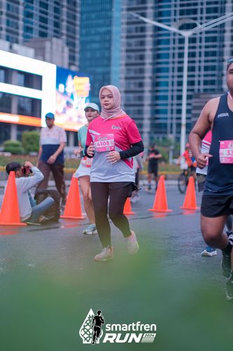 Race photo from Smartfren Run 2024